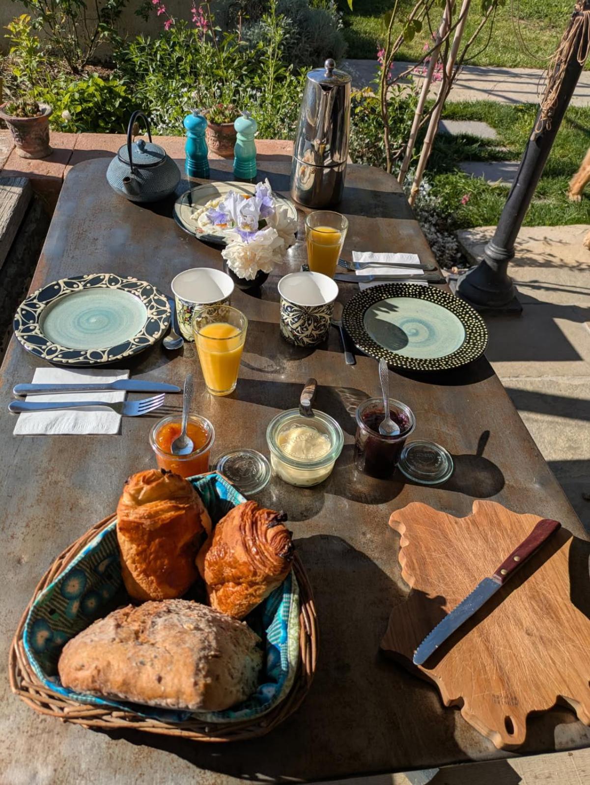 La Boheme La Belle Etoile Petit Dejeuner Compris Charols エクステリア 写真